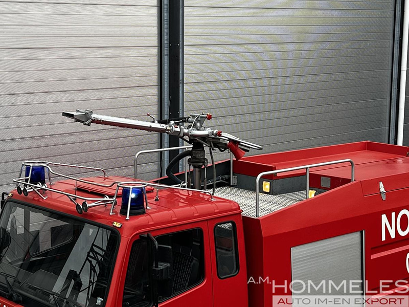 Mercedes-Benz 1831 AK 4x4 - Vatrogasni kamion: slika 4 Mercedes-Benz 1831 AK 4x4 - Vatrogasni kamion: slika 4