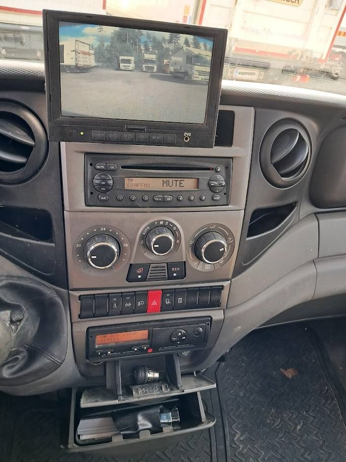 Iveco Daily 70 C17 Doppel 3.0  - Kamion sa tovarnim sandukom: slika 3 Iveco Daily 70 C17 Doppel 3.0  - Kamion sa tovarnim sandukom: slika 3