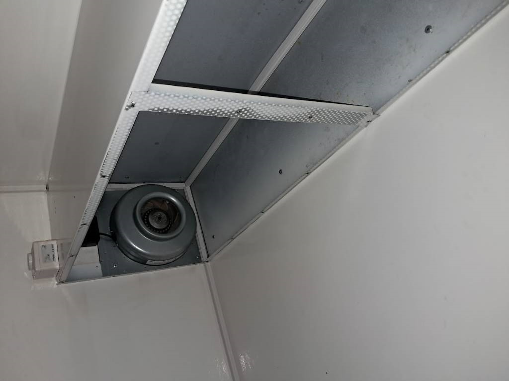 JJ-Trailer MV 3000FB Myyntivaunu - Prikolica za automobil: slika 4 JJ-Trailer MV 3000FB Myyntivaunu - Prikolica za automobil: slika 4