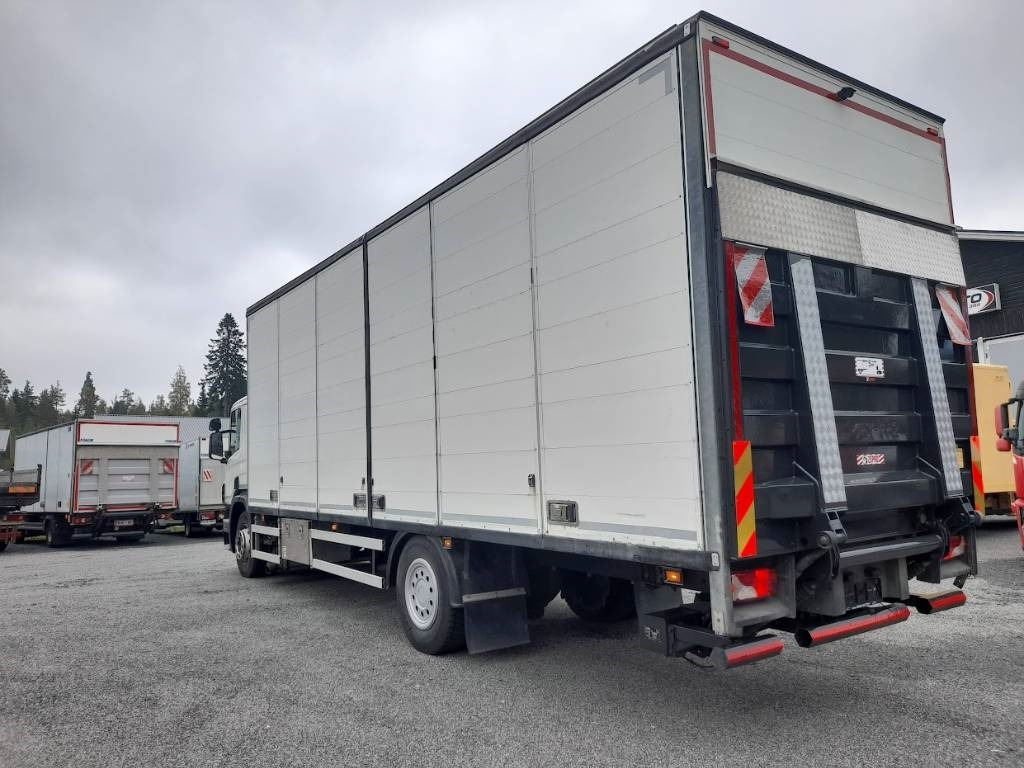 Scania P 230 DB - Kamion sa zatvorenim sandukom: slika 5 Scania P 230 DB - Kamion sa zatvorenim sandukom: slika 5