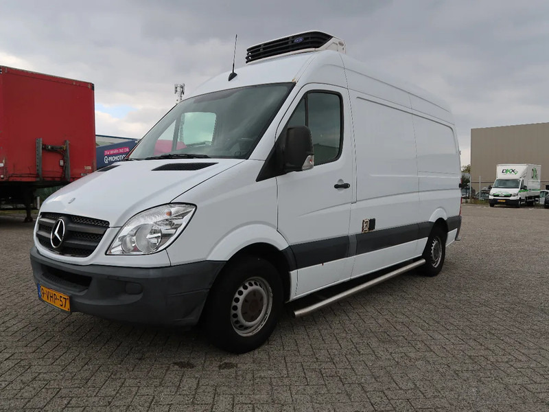 Mercedes-Benz Sprinter 311 CDI, L2H2, Manual, Carrier, TUV, NL Van, Top! - Dostavno vozilo hladnjača: slika 1 Mercedes-Benz Sprinter 311 CDI, L2H2, Manual, Carrier, TUV, NL Van, Top! - Dostavno vozilo hladnjača: slika 1