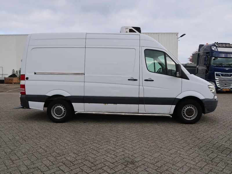 Mercedes-Benz Sprinter 311 CDI, L2H2, Manual, Carrier, TUV, NL Van, Top! - Dostavno vozilo hladnjača: slika 3 Mercedes-Benz Sprinter 311 CDI, L2H2, Manual, Carrier, TUV, NL Van, Top! - Dostavno vozilo hladnjača: slika 3