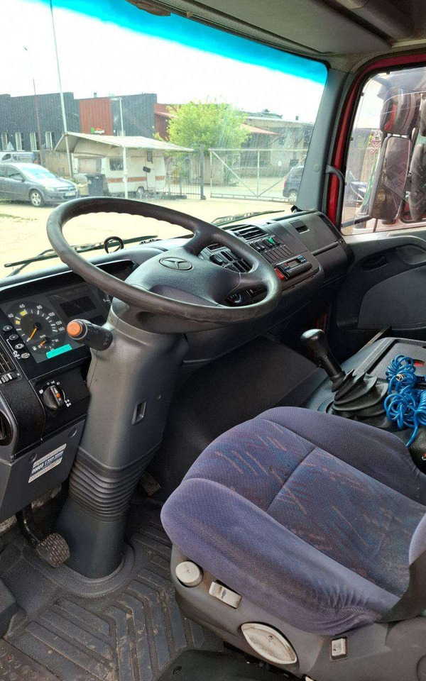 Mercedes-Benz 823 - Kamion sa ceradom: slika 3 Mercedes-Benz 823 - Kamion sa ceradom: slika 3