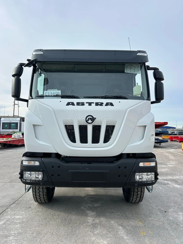 ASTRA HD9 8x4 CHASSIS - Barcelona Stock - Kamion sa golom šasijom i zatvorenom kabinom: slika 1 ASTRA HD9 8x4 CHASSIS - Barcelona Stock - Kamion sa golom šasijom i zatvorenom kabinom: slika 1