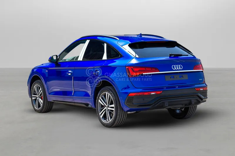 Audi Q5 AWD quattro with ultra technology - SUV: slika 3 Audi Q5 AWD quattro with ultra technology - SUV: slika 3