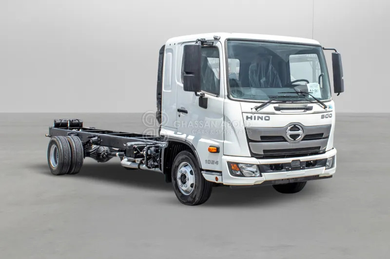 Hino 500 FD 4x2 Chassis - Kamion sa golom šasijom i zatvorenom kabinom: slika 1 Hino 500 FD 4x2 Chassis - Kamion sa golom šasijom i zatvorenom kabinom: slika 1