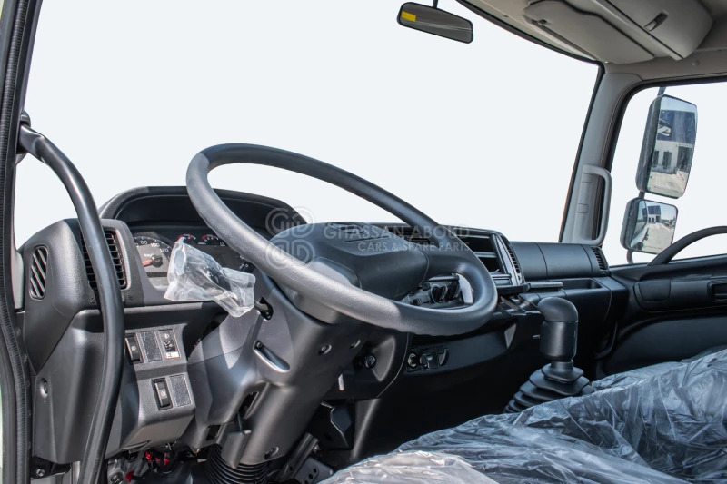 Hino 500 FM 6x4 Chassis - Kamion sa golom šasijom i zatvorenom kabinom: slika 4 Hino 500 FM 6x4 Chassis - Kamion sa golom šasijom i zatvorenom kabinom: slika 4