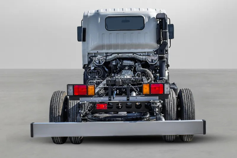 Isuzu NPR 85H 4x2 Chassis - Kamion sa golom šasijom i zatvorenom kabinom: slika 5 Isuzu NPR 85H 4x2 Chassis - Kamion sa golom šasijom i zatvorenom kabinom: slika 5