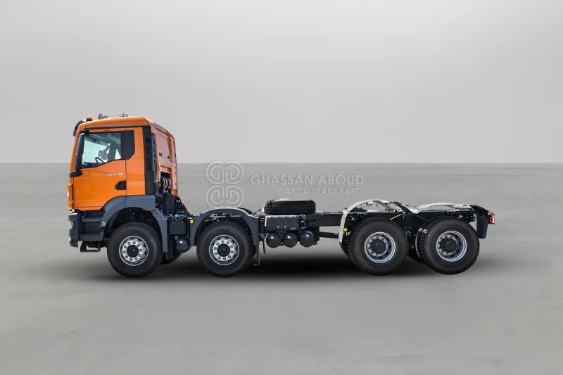 MAN TGS 8x4 Chassis - Kamion sa golom šasijom i zatvorenom kabinom: slika 3 MAN TGS 8x4 Chassis - Kamion sa golom šasijom i zatvorenom kabinom: slika 3