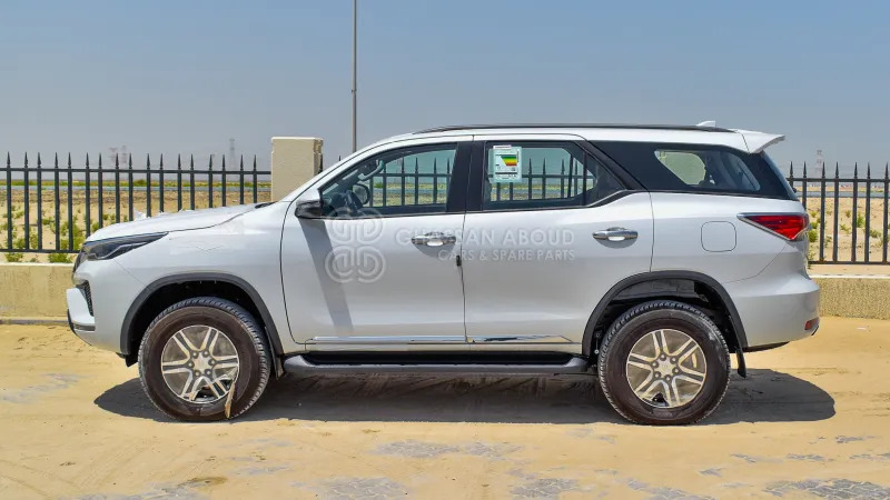Toyota Fortuner 4x4 - SUV: slika 5 Toyota Fortuner 4x4 - SUV: slika 5