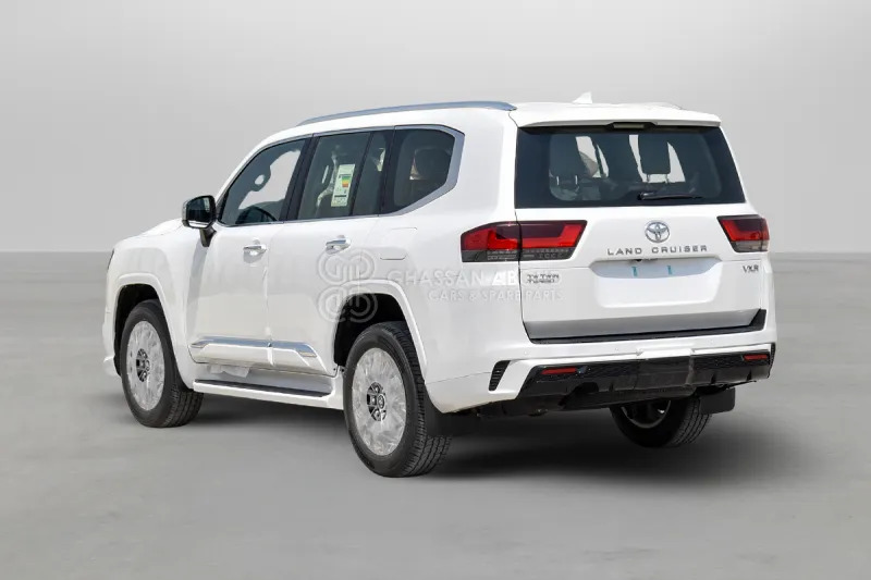 Toyota Land Cruiser 300 - SUV: slika 4 Toyota Land Cruiser 300 - SUV: slika 4