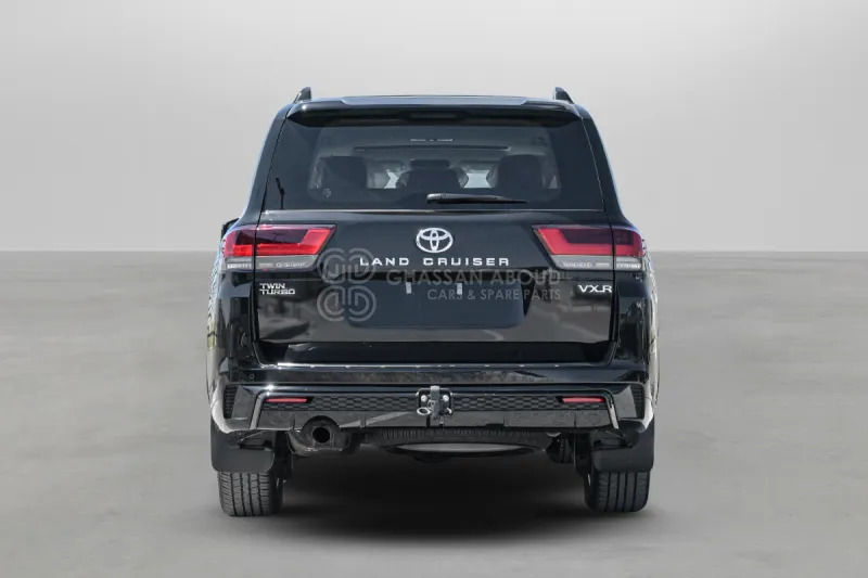 Toyota Land Cruiser 300 - SUV: slika 3 Toyota Land Cruiser 300 - SUV: slika 3