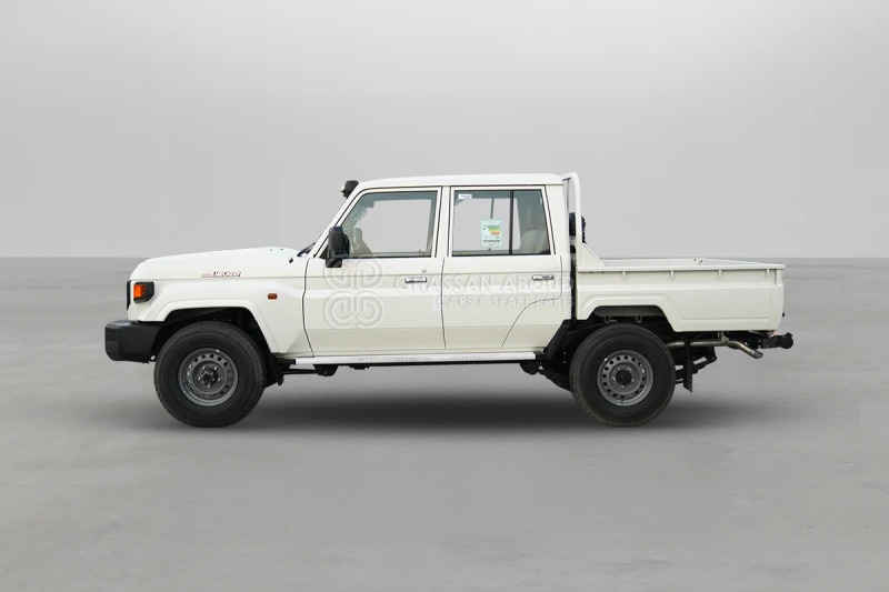 Toyota Land Cruiser Pick Up LC79 4X4 DC - Pikap: slika 3 Toyota Land Cruiser Pick Up LC79 4X4 DC - Pikap: slika 3