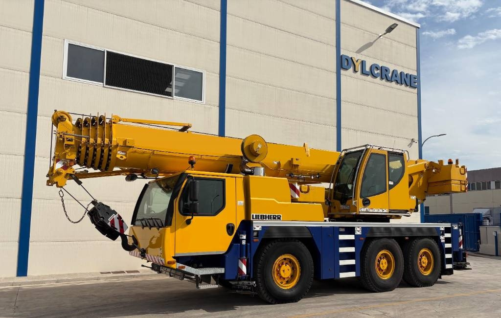 Liebherr LTM 1060-3.1 - Autokran za sve terene: slika 1 Liebherr LTM 1060-3.1 - Autokran za sve terene: slika 1