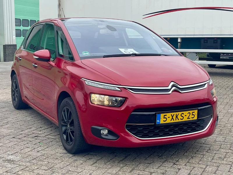 Citroën C4 Picasso REAR VIEW CAMERA, BLIND SPOT SENSOR, AUTO PARKING, FRONT & REAR PARKTRONIC, - Hečbek: slika 3 Citroën C4 Picasso REAR VIEW CAMERA, BLIND SPOT SENSOR, AUTO PARKING, FRONT & REAR PARKTRONIC, - Hečbek: slika 3