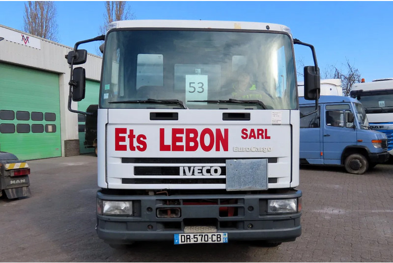 Iveco Eurocargo FUEL (DIESEL/PETROL) 8000 LITERS, COMP: 3500L,1000L, 3500L - Kamion cisterna, Kamion sa dizalicom: slika 3 Iveco Eurocargo FUEL (DIESEL/PETROL) 8000 LITERS, COMP: 3500L,1000L, 3500L - Kamion cisterna, Kamion sa dizalicom: slika 3