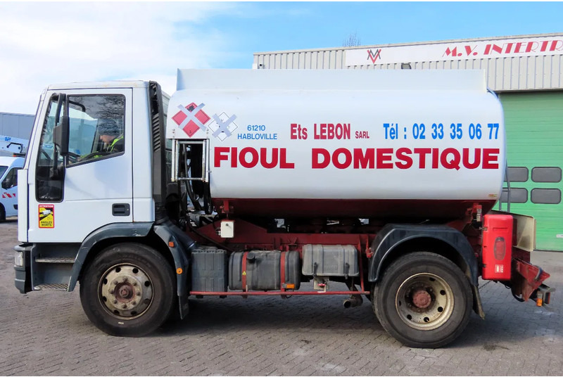 Iveco Eurocargo FUEL (DIESEL/PETROL) 8000 LITERS, COMP: 3500L,1000L, 3500L - Kamion cisterna, Kamion sa dizalicom: slika 4 Iveco Eurocargo FUEL (DIESEL/PETROL) 8000 LITERS, COMP: 3500L,1000L, 3500L - Kamion cisterna, Kamion sa dizalicom: slika 4