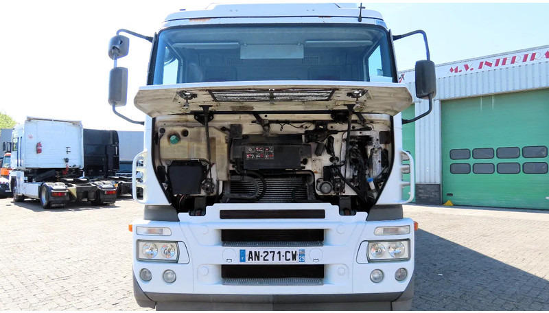 Kamion sa zatvorenim sandukom Iveco Stralis 310 8.60m box! Manual gerabox, Great state: slika 6 Kamion sa zatvorenim sandukom Iveco Stralis 310 8.60m box! Manual gerabox, Great state: slika 6
