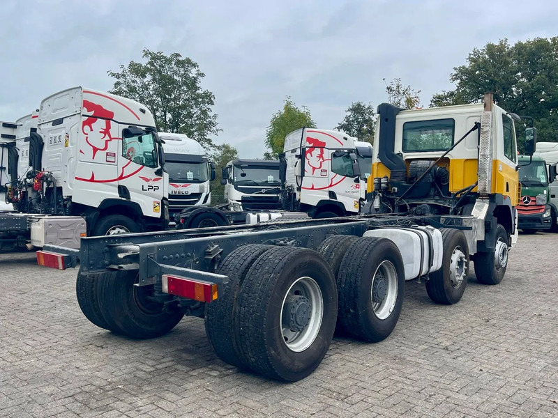 DAF CF 430 8x4 full SPRING! BIG AXELS ! MANUAL 16 GEARS, PTO - Tegljač: slika 5 DAF CF 430 8x4 full SPRING! BIG AXELS ! MANUAL 16 GEARS, PTO - Tegljač: slika 5