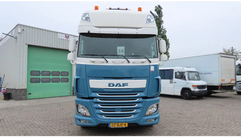 DAF XF 460 NL truck. SSP, PARKING AC, 2X FUEL TANK, FRIGO - Tegljač: slika 2 DAF XF 460 NL truck. SSP, PARKING AC, 2X FUEL TANK, FRIGO - Tegljač: slika 2