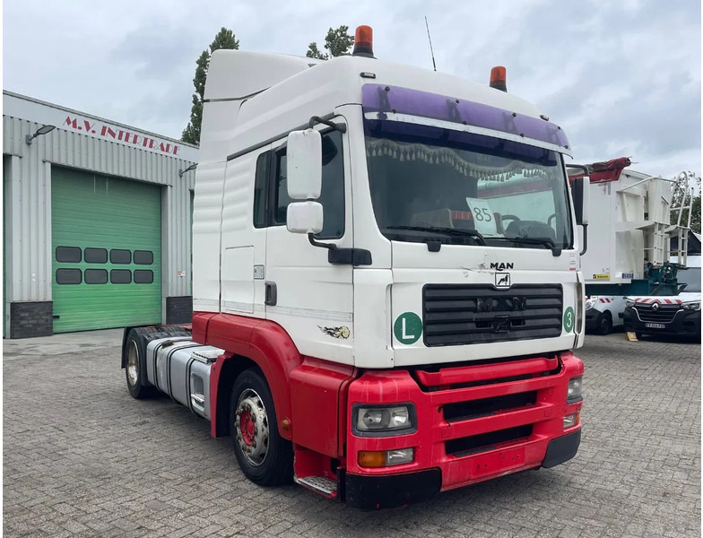 MAN TGA 18.410 EURO2 , Manual injection, FRIGO - Tegljač: slika 1 MAN TGA 18.410 EURO2 , Manual injection, FRIGO - Tegljač: slika 1