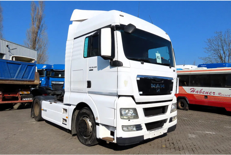 MAN TGX 14.440 EVV EURO5, RETARDER, FRIGO, 2 beds - Tegljač: slika 1 MAN TGX 14.440 EVV EURO5, RETARDER, FRIGO, 2 beds - Tegljač: slika 1