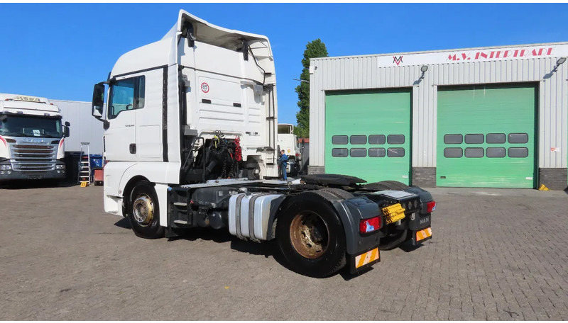 MAN TGX 14.440 RETARDER, 2 tanks, GREAT CONDITION! - Tegljač: slika 5 MAN TGX 14.440 RETARDER, 2 tanks, GREAT CONDITION! - Tegljač: slika 5
