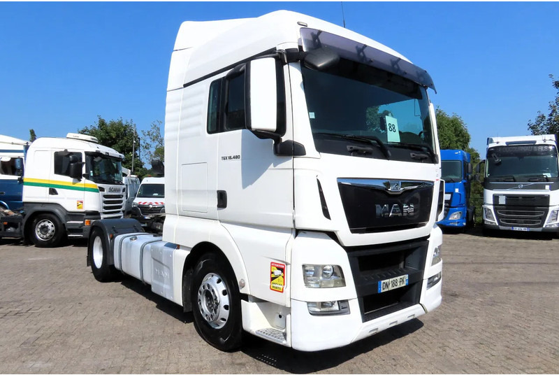 MAN TGX 18.480 RETARDER, 2X FUEL TANK, FRIGO - Tegljač: slika 1 MAN TGX 18.480 RETARDER, 2X FUEL TANK, FRIGO - Tegljač: slika 1