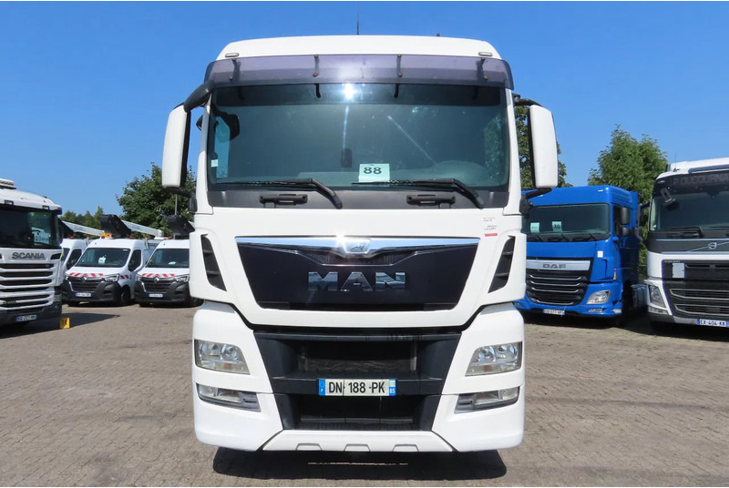 MAN TGX 18.480 RETARDER, 2X FUEL TANK, FRIGO - Tegljač: slika 2 MAN TGX 18.480 RETARDER, 2X FUEL TANK, FRIGO - Tegljač: slika 2