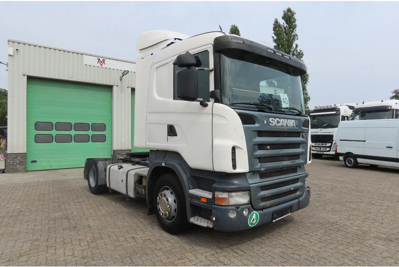 Scania R420 2 tanks, 2 beds, manual gearbox - Tegljač: slika 1 Scania R420 2 tanks, 2 beds, manual gearbox - Tegljač: slika 1