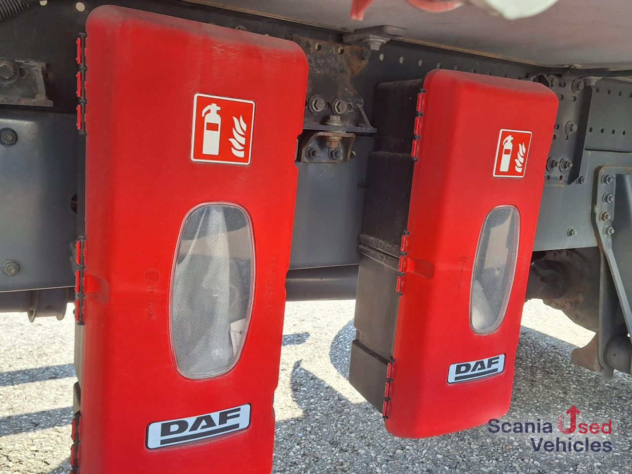 DAF LF 290 Kühlkoffer mit Portaltüren ! - Dostavno vozilo hladnjača: slika 2 DAF LF 290 Kühlkoffer mit Portaltüren ! - Dostavno vozilo hladnjača: slika 2