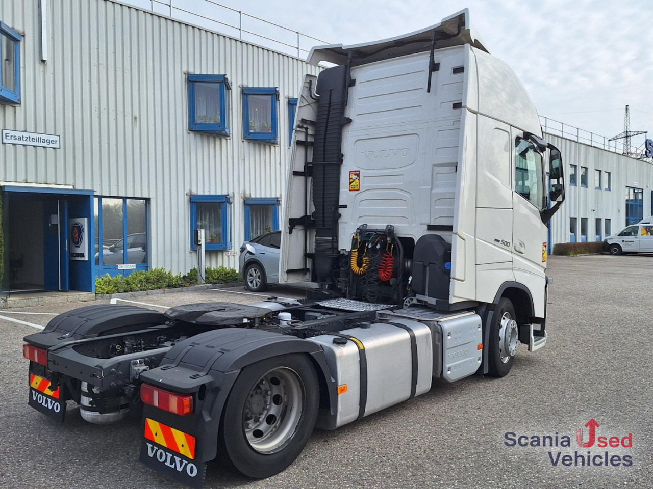 VOLVO FH 500 Lowliner Euro 6 TUV NEU !! - Tegljač: slika 2 VOLVO FH 500 Lowliner Euro 6 TUV NEU !! - Tegljač: slika 2