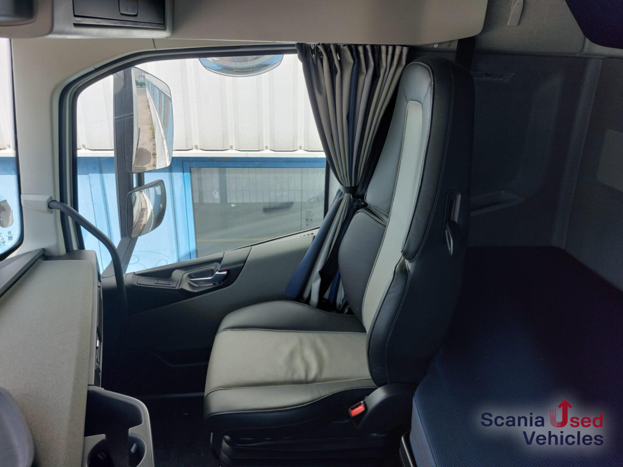 VOLVO FH 500 T4x2 Globetrotter XL - Tegljač: slika 5 VOLVO FH 500 T4x2 Globetrotter XL - Tegljač: slika 5