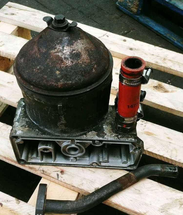 Scania OIL CENTRIFUGAL CLEANER, OIL SPINNER ASSEMBLY 1774447 2304242 - Filter za ulje za Kamion: slika 2 Scania OIL CENTRIFUGAL CLEANER, OIL SPINNER ASSEMBLY 1774447 2304242 - Filter za ulje za Kamion: slika 2