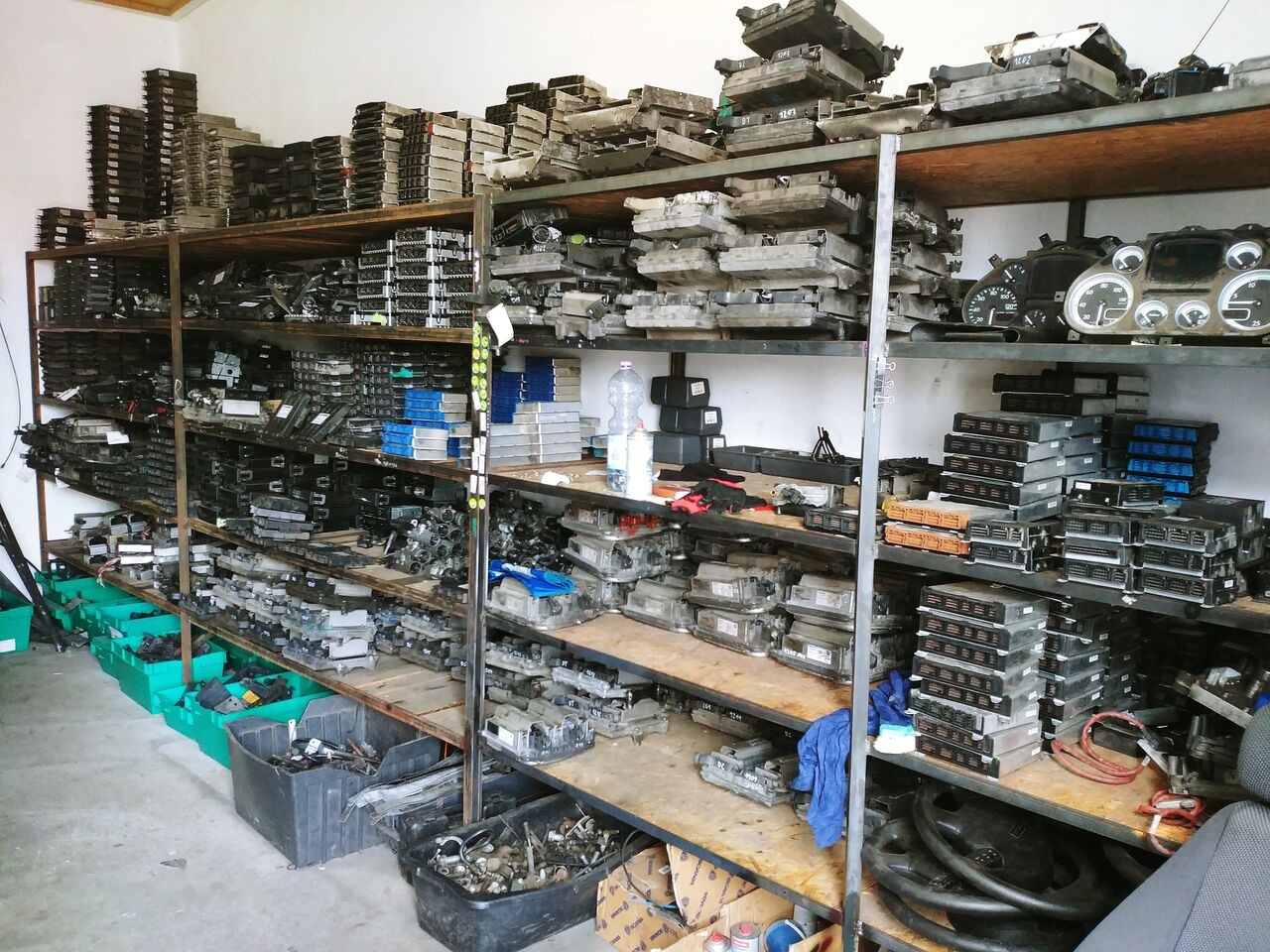 Volvo VECU Volvo truck - Upravljačka jedinica za Kamion: slika 2 Volvo VECU Volvo truck - Upravljačka jedinica za Kamion: slika 2