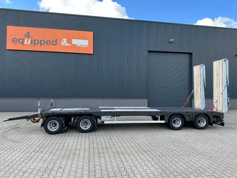 Faymonville MAX600-S-4-8.90-U, 4 axles (2 + 2), hydraulic ramps, loading-floor 8.90cm, NEW!! - Prikolica za prevoz automobila: slika 3 Faymonville MAX600-S-4-8.90-U, 4 axles (2 + 2), hydraulic ramps, loading-floor 8.90cm, NEW!! - Prikolica za prevoz automobila: slika 3