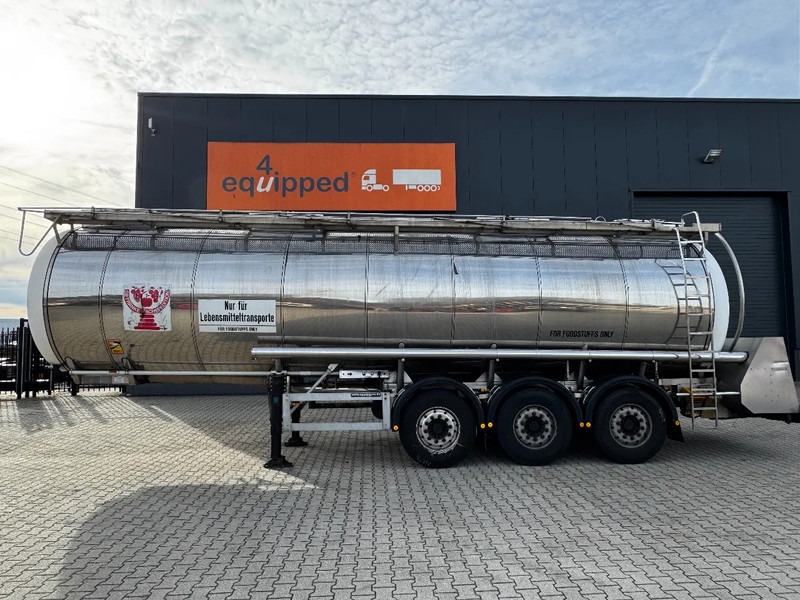 Feldbinder LEBENSMITTEL / LEVENSMIDDELEN FOOD / 33.500L / 3-COMP / PUMPE / INOX / NL-trailer / APK: 10-2026 - Poluprikolica cisterna: slika 2 Feldbinder LEBENSMITTEL / LEVENSMIDDELEN FOOD / 33.500L / 3-COMP / PUMPE / INOX / NL-trailer / APK: 10-2026 - Poluprikolica cisterna: slika 2