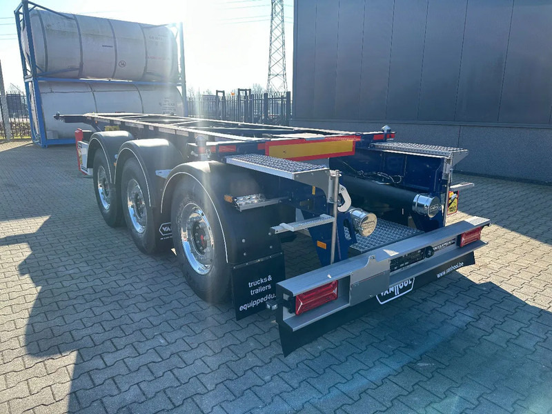 Van Hool NEW / DIRECT AVAILABLE 20FT ADR-CHASSIS, EMPTY WEIGHT: 3.300KG, DISCBRAKES, 3x available, ALU WHEELS - Poluprikolica za prevoz kontejnera/ Poluprikolica sa promenjivim sandukom: slika 5 Van Hool NEW / DIRECT AVAILABLE 20FT ADR-CHASSIS, EMPTY WEIGHT: 3.300KG, DISCBRAKES, 3x available, ALU WHEELS - Poluprikolica za prevoz kontejnera/ Poluprikolica sa promenjivim sandukom: slika 5