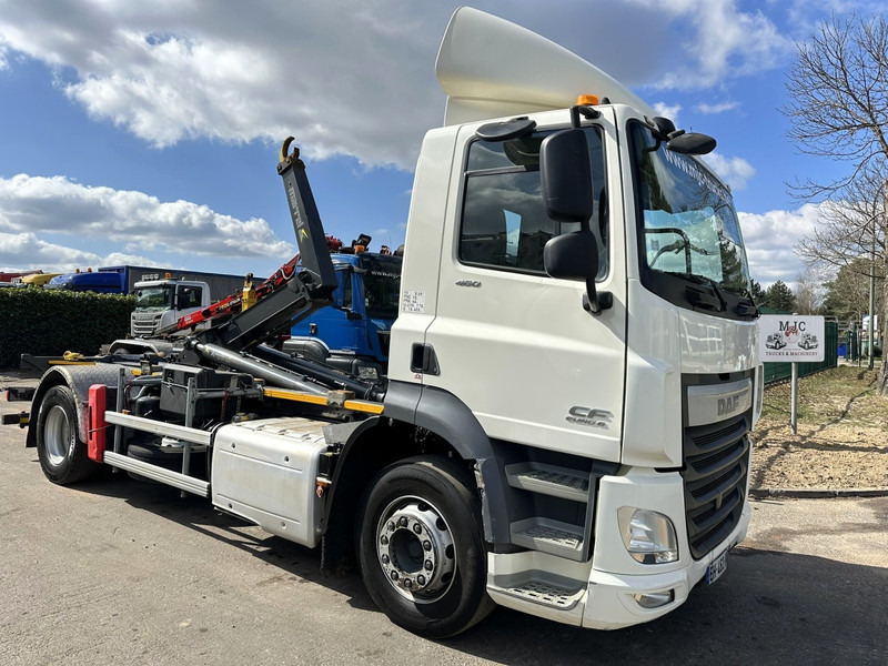 DAF CF 460 4x2 19T MARREL ABROLLKIPPER HAKEN - 5.10M + 1.30M Ausziehbarer Stoßstange - EURO 6 - 13L ENGINE - ZF AUTO - Kamion sa hidrauličnom kukom: slika 1 DAF CF 460 4x2 19T MARREL ABROLLKIPPER HAKEN - 5.10M + 1.30M Ausziehbarer Stoßstange - EURO 6 - 13L ENGINE - ZF AUTO - Kamion sa hidrauličnom kukom: slika 1