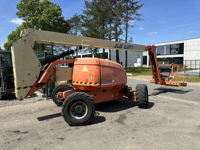 JLG 600AJ 4x4x4 - 20m - 230kg - DIESEL - BELGISCHE MACHINE - Vazdušna platforma: slika 2 JLG 600AJ 4x4x4 - 20m - 230kg - DIESEL - BELGISCHE MACHINE - Vazdušna platforma: slika 2
