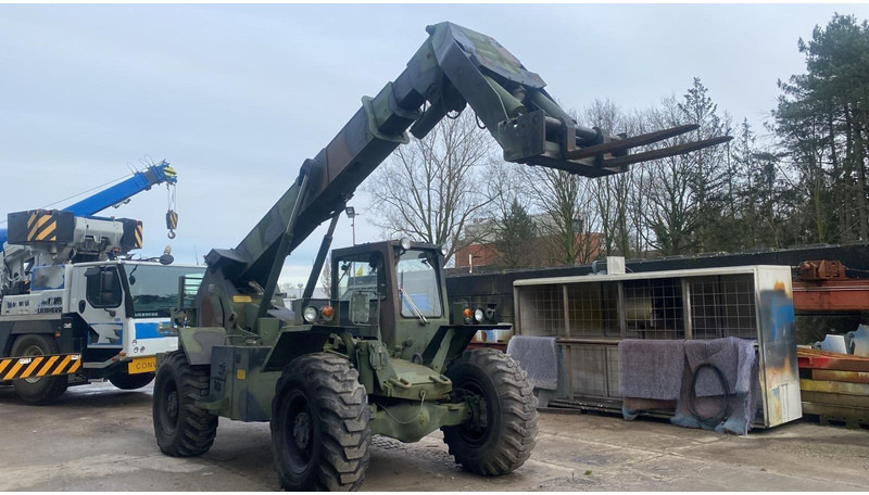 JLG SKYTRAK 6000M 2.7T - 9m - 317h !!! - 6 CYL CUMMINS engine - TOP CONDITION - Teleskopski upravljač: slika 3 JLG SKYTRAK 6000M 2.7T - 9m - 317h !!! - 6 CYL CUMMINS engine - TOP CONDITION - Teleskopski upravljač: slika 3