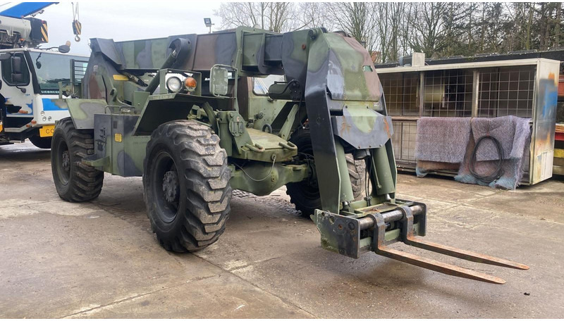 JLG SKYTRAK 6000M 2.7T - 9m - 317h !!! - 6 CYL CUMMINS engine - TOP CONDITION - Teleskopski upravljač: slika 2 JLG SKYTRAK 6000M 2.7T - 9m - 317h !!! - 6 CYL CUMMINS engine - TOP CONDITION - Teleskopski upravljač: slika 2