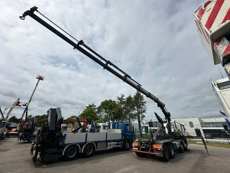 Renault C460 8x4 HOOKLIFT + CRANE HIAB 288 E-6 HIDUO - RADIO - 5/6 F - STEEL SPRING / HUB REDUCTION - Kamion sa dizalicom: slika 4 Renault C460 8x4 HOOKLIFT + CRANE HIAB 288 E-6 HIDUO - RADIO - 5/6 F - STEEL SPRING / HUB REDUCTION - Kamion sa dizalicom: slika 4