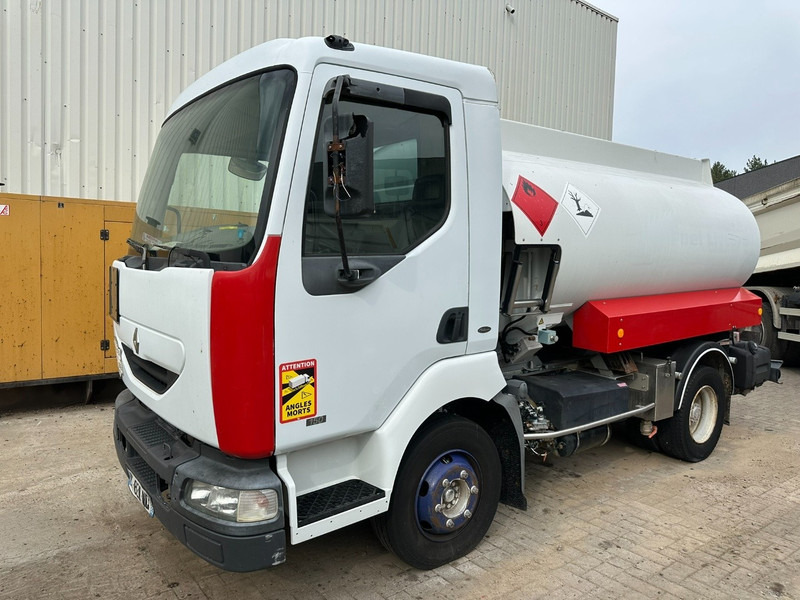 Renault MIDLUM 150 FUEL TANKER / CITERNE MAZOUT - 6500L - 3 COMPARTIMENTS - *ENGINE PROBLEM* - Kamion cisterna: slika 1 Renault MIDLUM 150 FUEL TANKER / CITERNE MAZOUT - 6500L - 3 COMPARTIMENTS - *ENGINE PROBLEM* - Kamion cisterna: slika 1