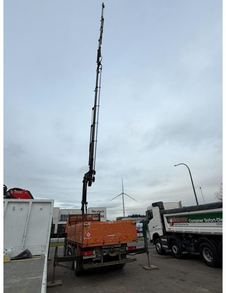 Kamion sa tovarnim sandukom, Kamion sa dizalicom Scania P420 8X4 PRITSCHE + (25m) KRAN HIAB 422 E-5 HIPRO + JIB 100X-4 - RETARDER - *284.000km* - MANUAL - STEEL SPRING - EURO 3 - BE TRUCK: slika 20 Kamion sa tovarnim sandukom, Kamion sa dizalicom Scania P420 8X4 PRITSCHE + (25m) KRAN HIAB 422 E-5 HIPRO + JIB 100X-4 - RETARDER - *284.000km* - MANUAL - STEEL SPRING - EURO 3 - BE TRUCK: slika 20