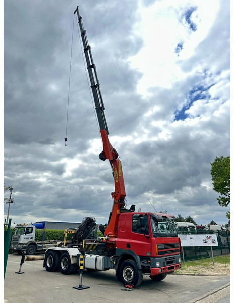 DAF 85 CF 430 6x4 CRANE PK 32.000 F (7x) + WINCH - EURO 2 - MANUAL ZF - HUB REDUCTION / STEEL SPRING - BE TRUCK - Tegljač: slika 5 DAF 85 CF 430 6x4 CRANE PK 32.000 F (7x) + WINCH - EURO 2 - MANUAL ZF - HUB REDUCTION / STEEL SPRING - BE TRUCK - Tegljač: slika 5
