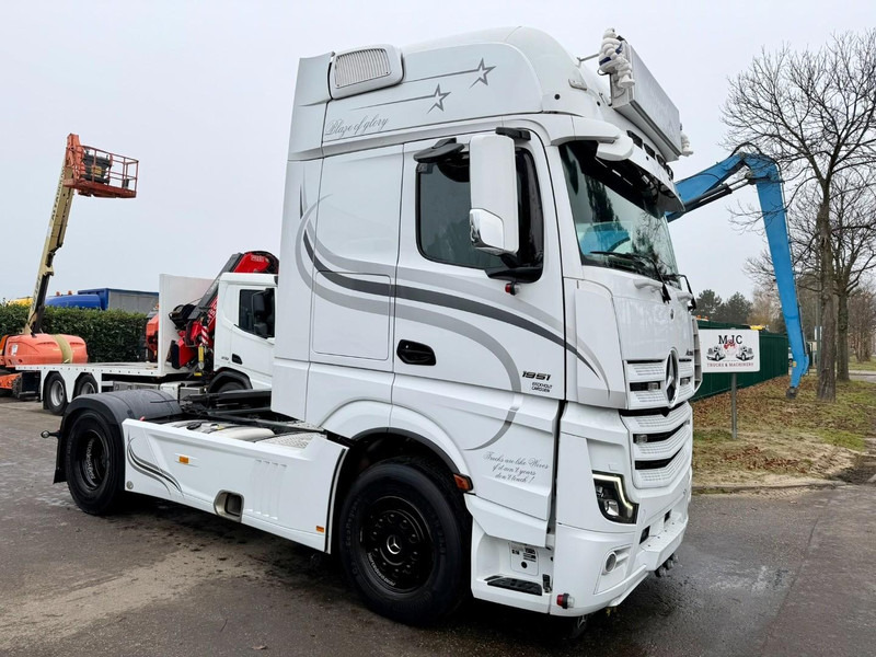 Mercedes-Benz ACTROS 1951L GIGASPACE - DOUBLE PTO - WALKING FLOOR / TIPPER - *146.000km* - LIKE NEW !!! - FULL SPOILERS + SIDESKIRTS - BE TRUCK - Tegljač: slika 1 Mercedes-Benz ACTROS 1951L GIGASPACE - DOUBLE PTO - WALKING FLOOR / TIPPER - *146.000km* - LIKE NEW !!! - FULL SPOILERS + SIDESKIRTS - BE TRUCK - Tegljač: slika 1