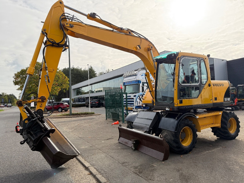 Volvo EW 140 B *FULL HYDR* - BLADE - 10.485h - TILT BUCKET - CE - NL MACHINE - GOOD CONDITION - Bager točkaš: slika 2 Volvo EW 140 B *FULL HYDR* - BLADE - 10.485h - TILT BUCKET - CE - NL MACHINE - GOOD CONDITION - Bager točkaš: slika 2