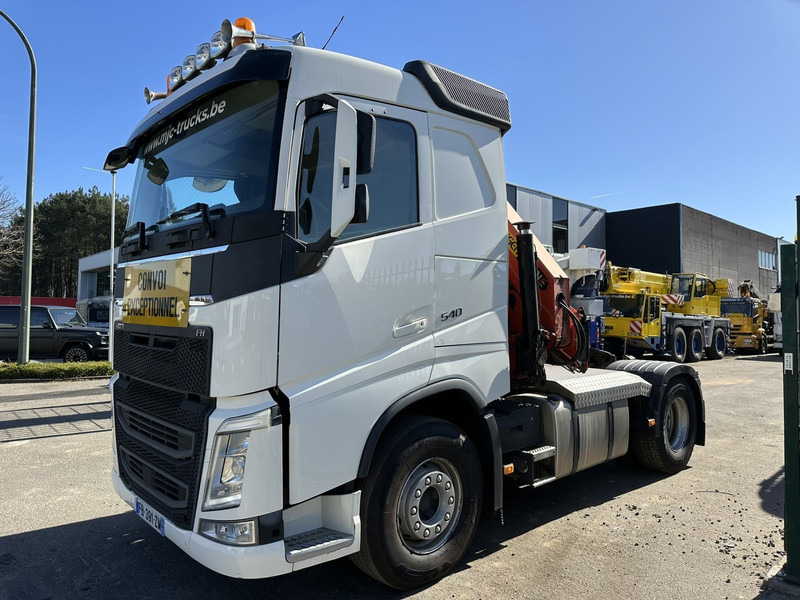 Volvo FH 540 TRACTOR + CRANE PK 18500 + RADIO - *449.000km* - EURO 6 - COC - 4 STABS - Kamion sa dizalicom: slika 5 Volvo FH 540 TRACTOR + CRANE PK 18500 + RADIO - *449.000km* - EURO 6 - COC - 4 STABS - Kamion sa dizalicom: slika 5