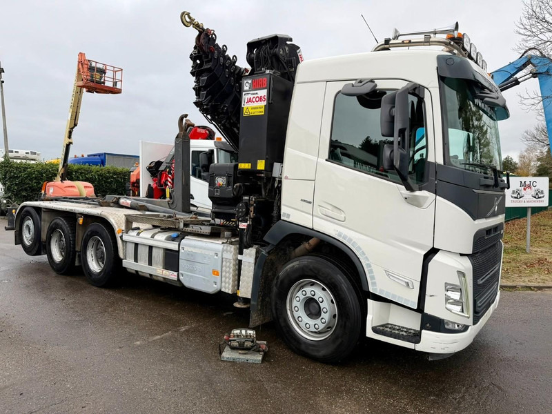 Volvo FM 500 8X4 TRIDEM HOOKLIFT + (25m!) CRANE HIAB 302 E-8x + 1 ME + WINCH - *127.000km* - *1976h crane hours* - TOP CONDITION - BE TRUCK - Kamion sa hidrauličnom kukom, Kamion sa dizalicom: slika 2 Volvo FM 500 8X4 TRIDEM HOOKLIFT + (25m!) CRANE HIAB 302 E-8x + 1 ME + WINCH - *127.000km* - *1976h crane hours* - TOP CONDITION - BE TRUCK - Kamion sa hidrauličnom kukom, Kamion sa dizalicom: slika 2